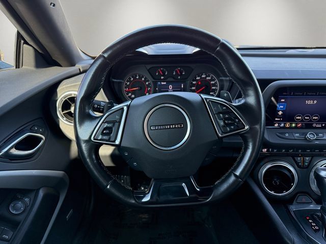 Used 2023 Chevrolet Camaro LT w/ Technology Package RWD image 10