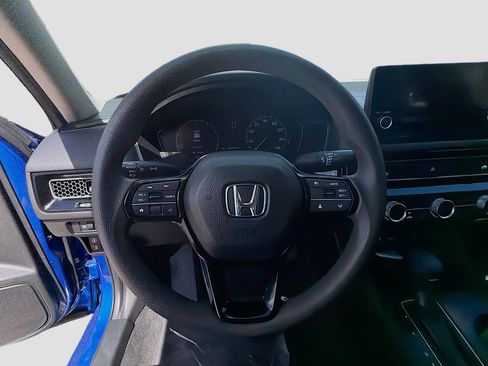 Used 2022 Honda Civic LX image 10