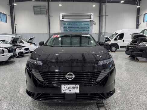 Used 2026 Nissan Murano Platinum w/ Cargo Package AWD/4WD image 2