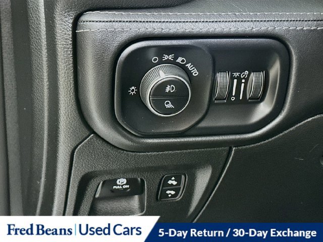 Used 2023 RAM 1500 Limited AWD/4WD image 14