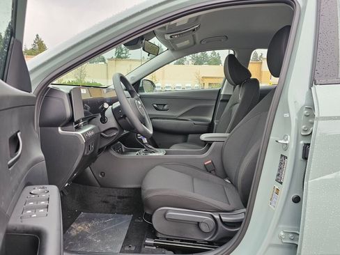 New 2026 Hyundai Kona SE image 16