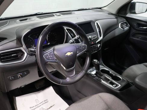 Used 2020 Chevrolet Equinox LT image 16
