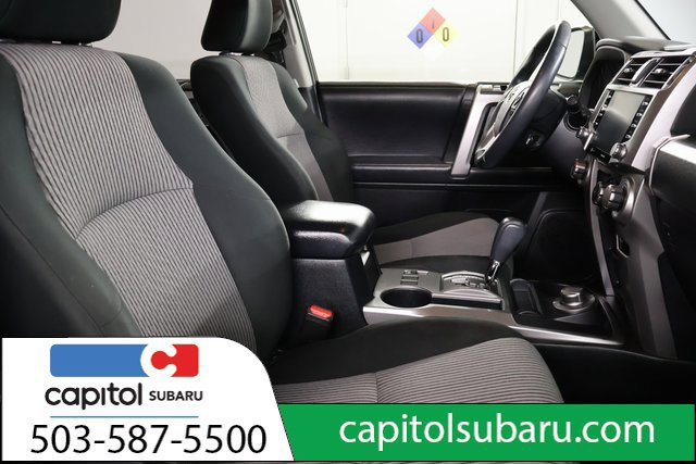 Used 2022 Toyota 4Runner SR5 AWD/4WD image 25