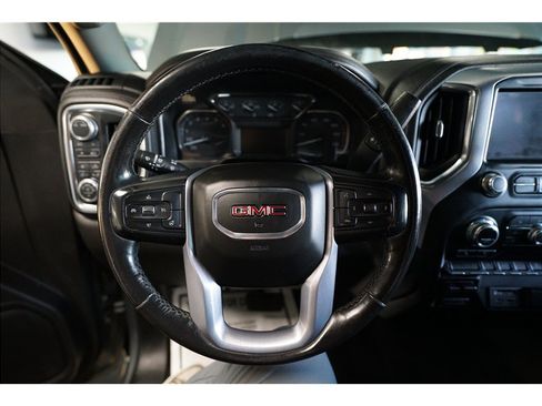 Used 2020 GMC Sierra 1500 SLT AWD/4WD image 18