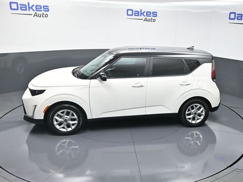 New 2025 Kia Soul S image 48