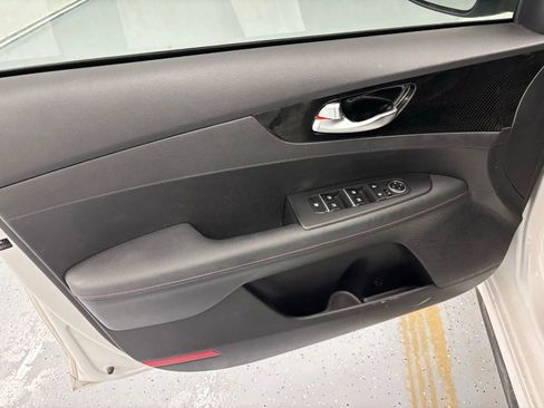 Used 2022 Kia Forte GT image 21