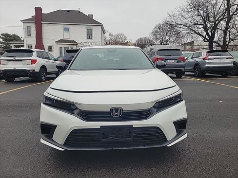 Used 2023 Honda Civic Sport image 8