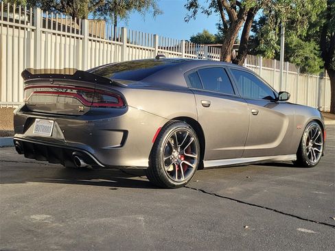 Used 2020 Dodge Charger Scat Pack image 37