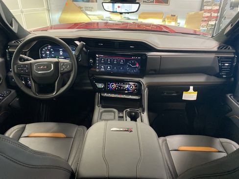 New 2025 GMC Sierra 3500 AT4 w/ AT4 Premium Plus Package image 18