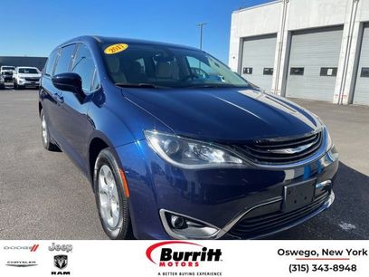 Used 2017 Chrysler Pacifica Touring Plus