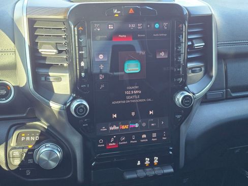 Used 2025 RAM 1500 Laramie image 36