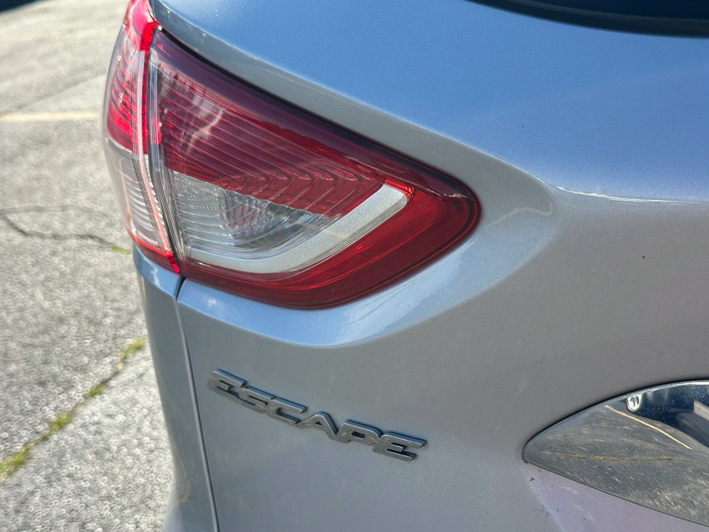 Used 2015 Ford Escape Titanium AWD/4WD image 11