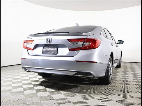Used 2018 Honda Accord EX-L image 4