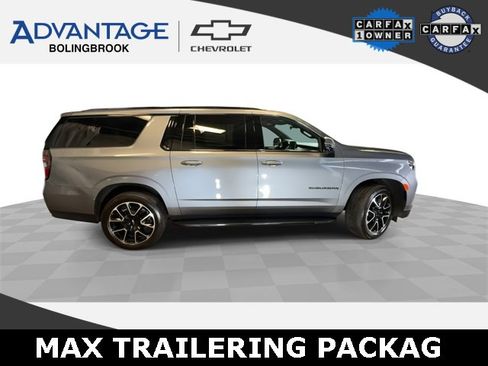 Certified 2022 Chevrolet Suburban RST w/ Sport Performance Package image 9