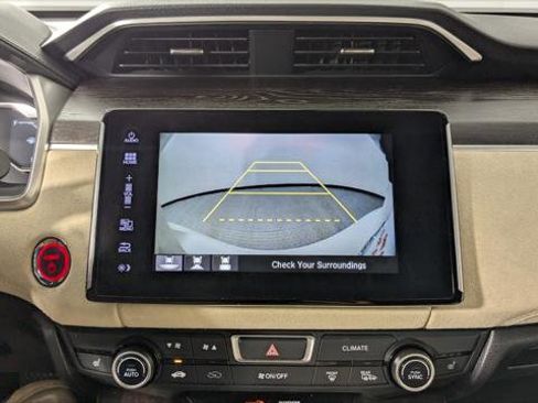 Used 2018 Honda Clarity Touring image 24