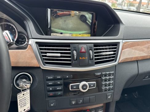 Used 2012 Mercedes-Benz E 350 Sedan image 19