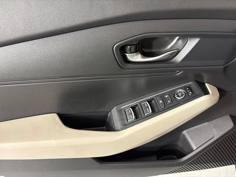Used 2023 Honda Accord LX image 19