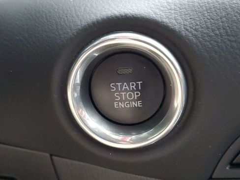 Used 2024 MAZDA CX-5 Signature AWD/4WD image 7