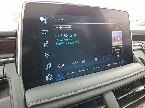 Used 2024 Chevrolet Tahoe Z71 w/ Luxury Package image 15