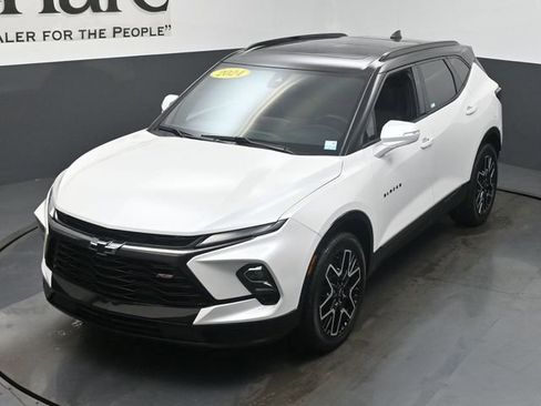 Used 2023 Chevrolet Blazer RS w/ Driver Confidence II Package FWD image 44