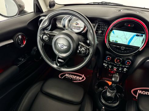 Used 2018 MINI Cooper S FWD image 28