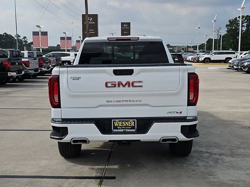 Used 2023 GMC Sierra 1500 AT4 w/ AT4 Preferred Package AWD/4WD image 6