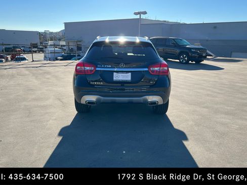 Used 2018 Mercedes-Benz GLA 250 w/ Premium Package image 4