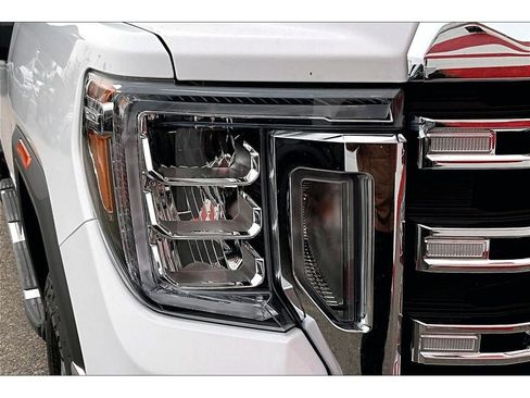 Used 2023 GMC Sierra 2500 SLE w/ SLE Value Package; image 32