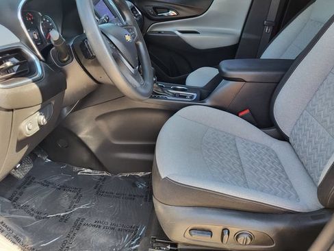 Used 2023 Chevrolet Equinox LT AWD/4WD image 10