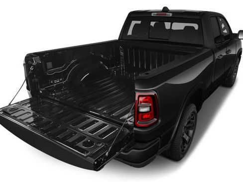 Used 2025 RAM 1500 Big Horn AWD/4WD image 7