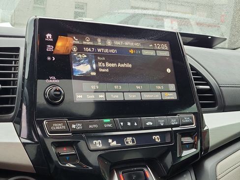 Used 2018 Honda Odyssey Touring image 26