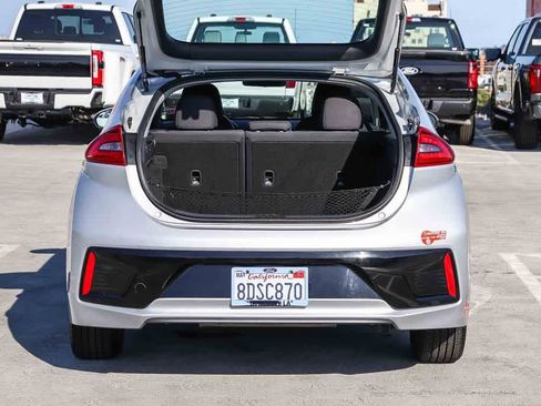Used 2018 Hyundai Ioniq Plug-In Hybrid FWD image 28