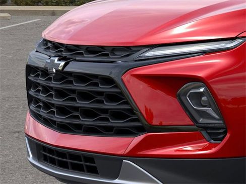New 2026 Chevrolet Blazer LT image 13