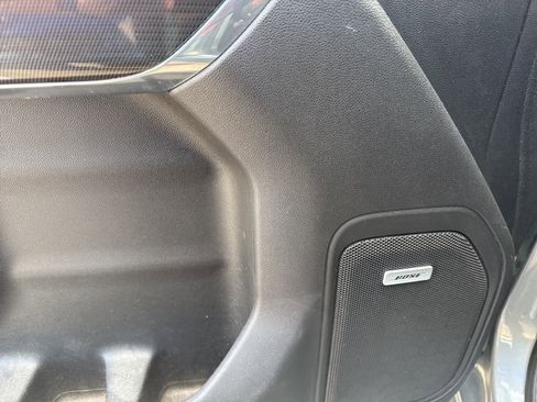 Used 2019 GMC Sierra 1500 AT4 w/ Off Road Performance Package image 15