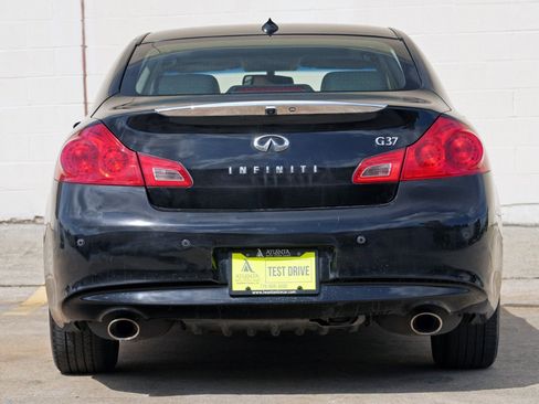 Used 2011 INFINITI G37 Journey w/ Premium Pkg RWD image 9