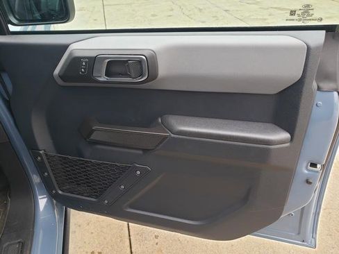 Used 2024 Ford Bronco Black Diamond image 20