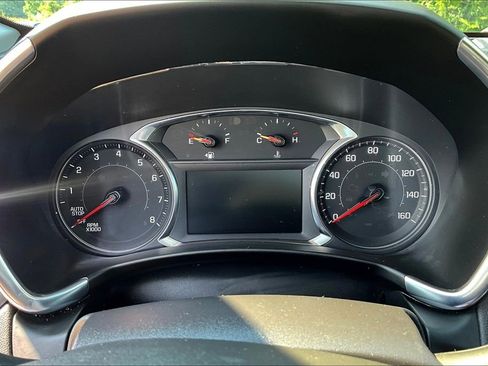 Used 2023 Chevrolet Equinox LT w/ Driver Convenience Package image 19