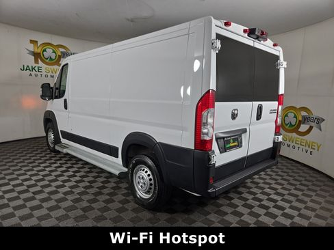 Used 2025 RAM ProMaster 2500 w/ U-Haul Equipment Group FWD image 7