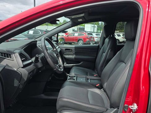 Used 2025 Honda Odyssey Sport-L image 21