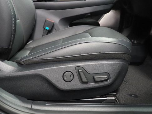 Used 2024 Kia EV6 Wind w/ Wind Technology Package AWD/4WD image 70