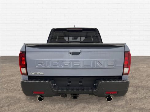 New 2026 Honda Ridgeline Black Edition image 5