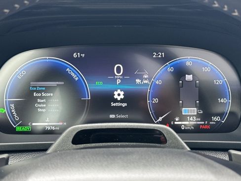 Used 2024 Toyota Crown Platinum image 27