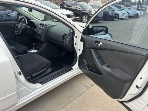 Used 2012 Nissan Altima 2.5 S w/ Convenience Pkg image 25