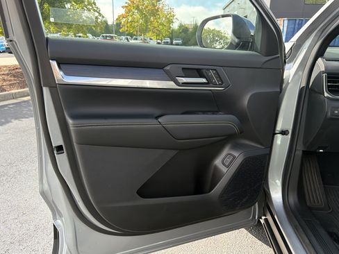 Used 2027 GMC Terrain Elevation w/ Elevation Premium Package AWD/4WD image 24
