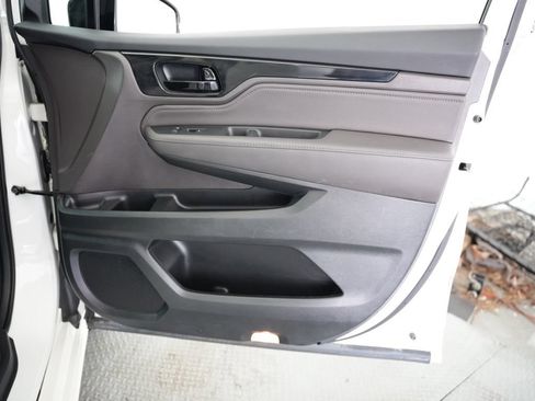 Used 2018 Honda Odyssey Elite image 54