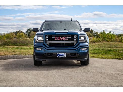 Used 2018 GMC Sierra 1500 SLT image 40