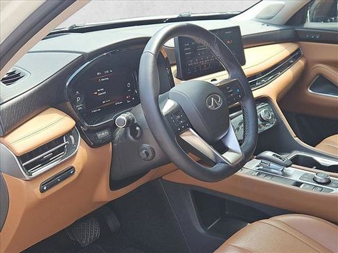 Used 2023 INFINITI QX60 Sensory w/ Vision Package AWD/4WD image 10