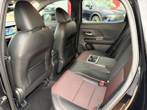 Certified 2025 Nissan Kicks SR AWD/4WD image 19