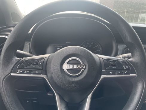 Used 2023 Nissan Kicks SV w/ Interior Electronics Package image 18