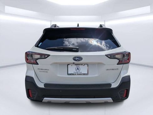 Used 2022 Subaru Outback Limited AWD/4WD image 4